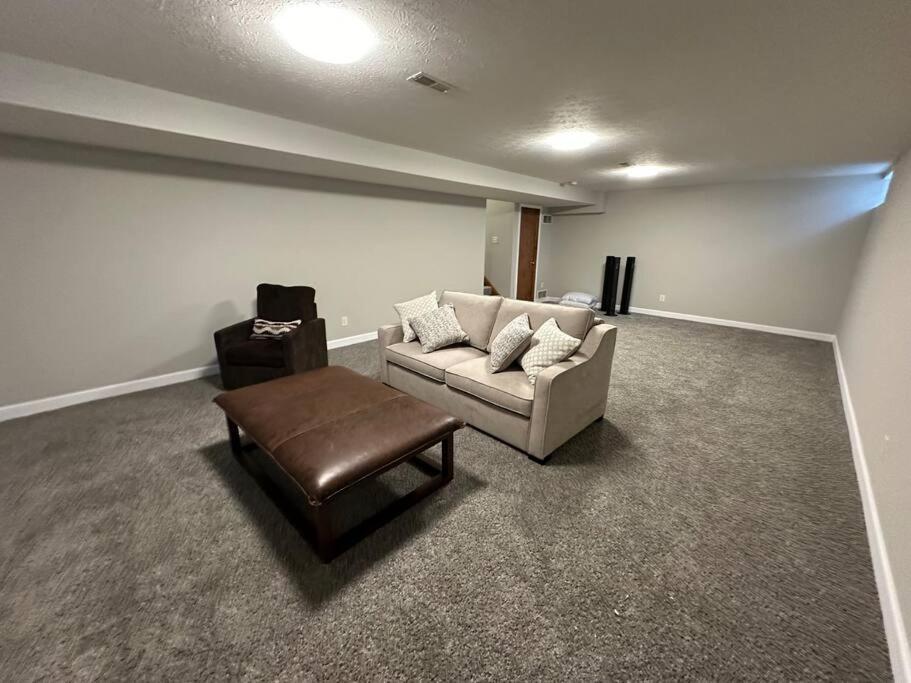 Inviting 3 Bed 2.5 Bath Townhome In Wadsworth Bagian luar foto